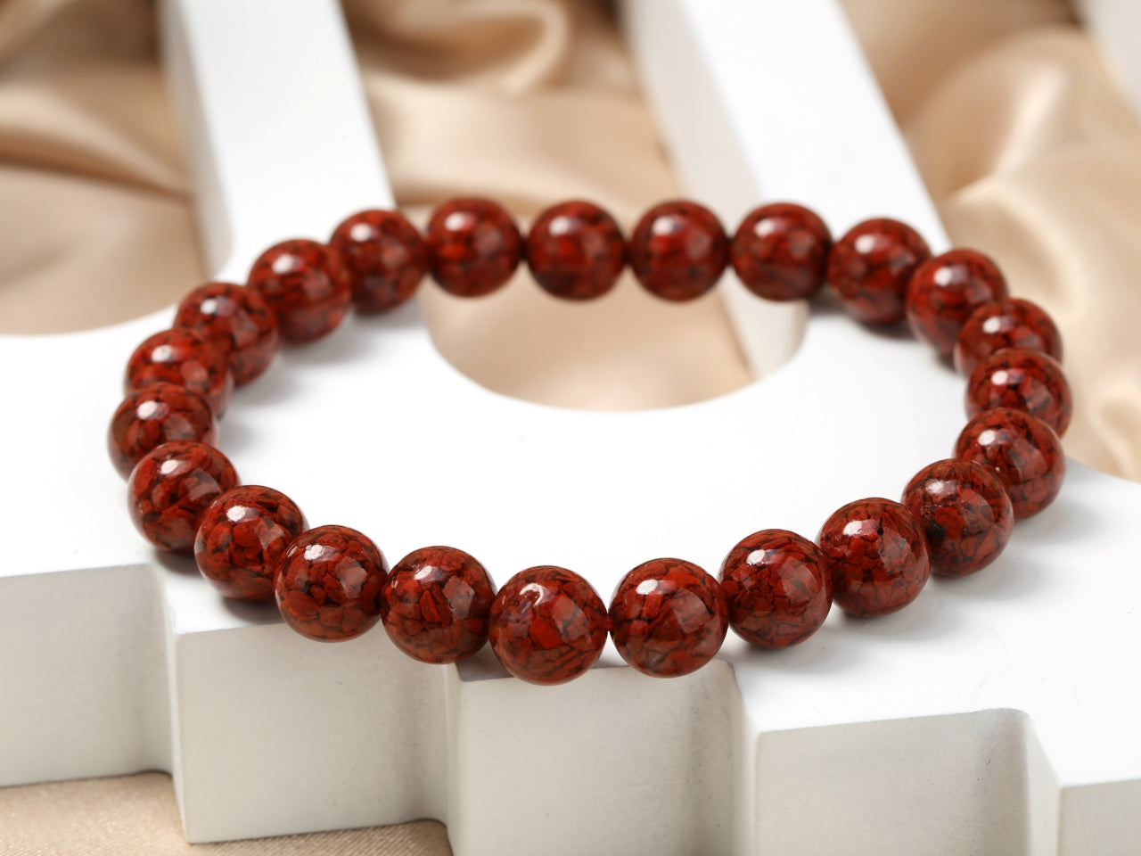 Crystal cinnabar bracelet 8mm