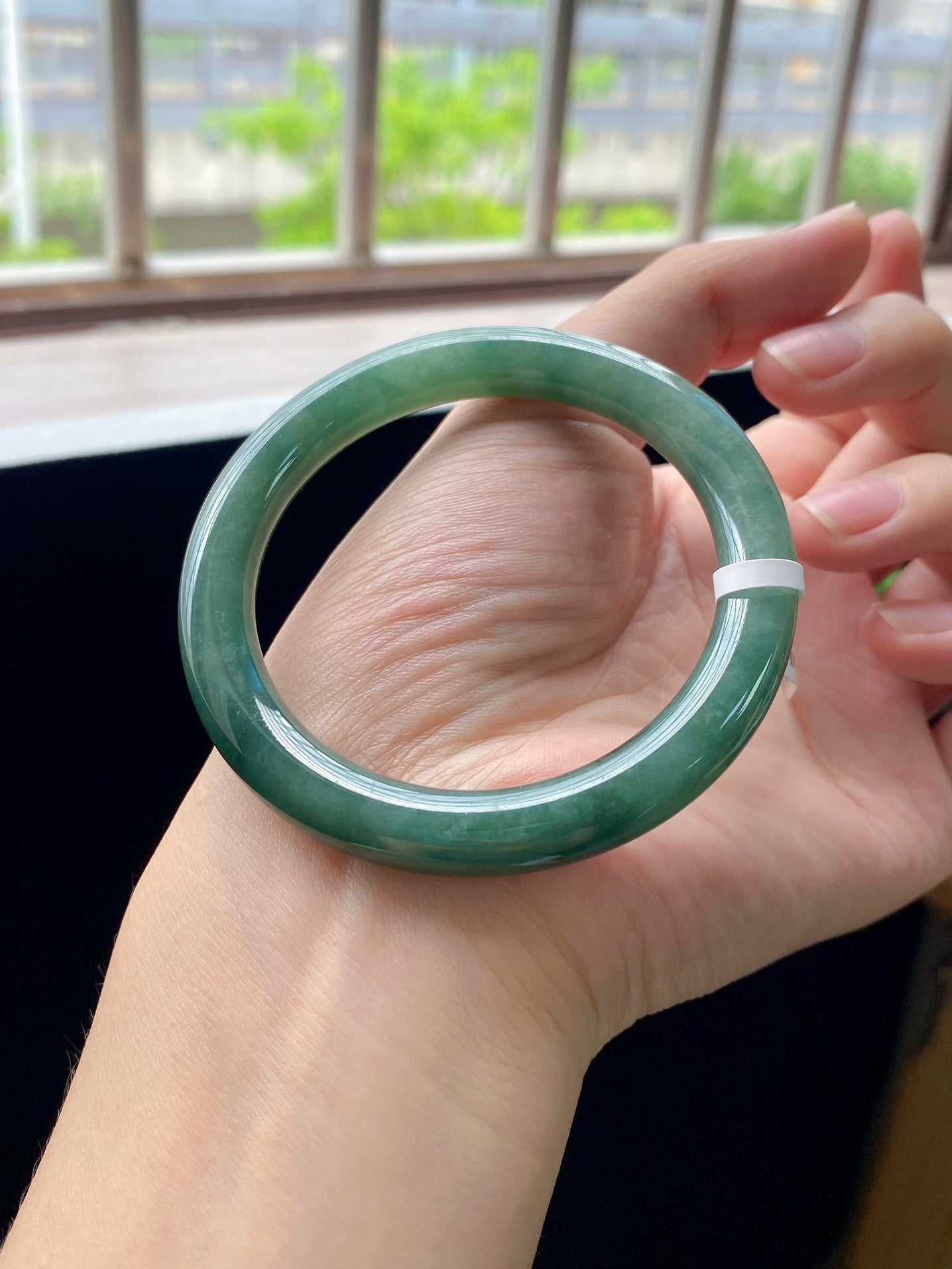Lake Green Round Bangle (Finished, Crack Special Offer)