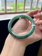 Lake Green Round Bangle (Finished, Crack Special Offer)