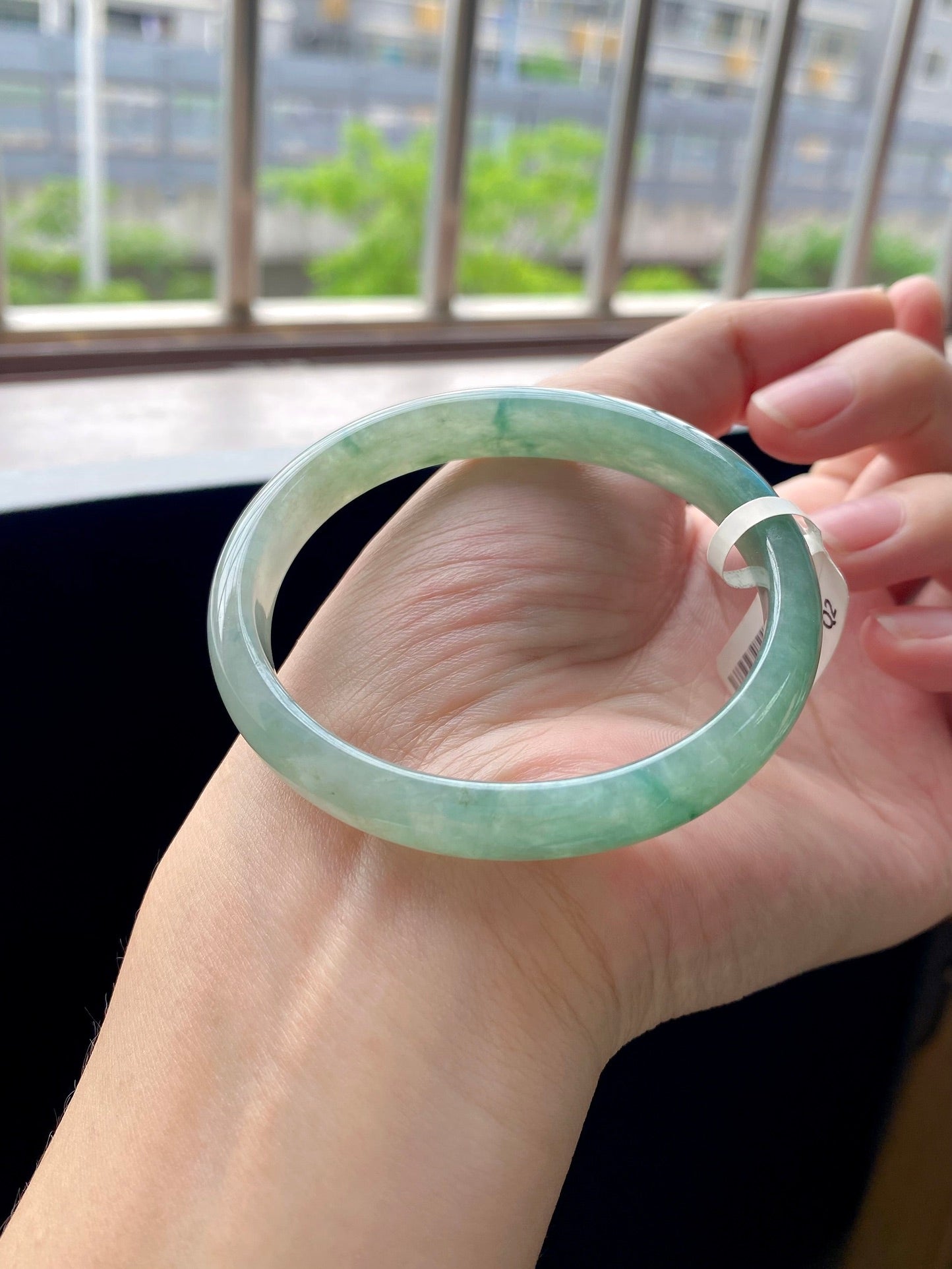 Lake Green Oval Shape Bangle (Finished, Crack Special Offer)