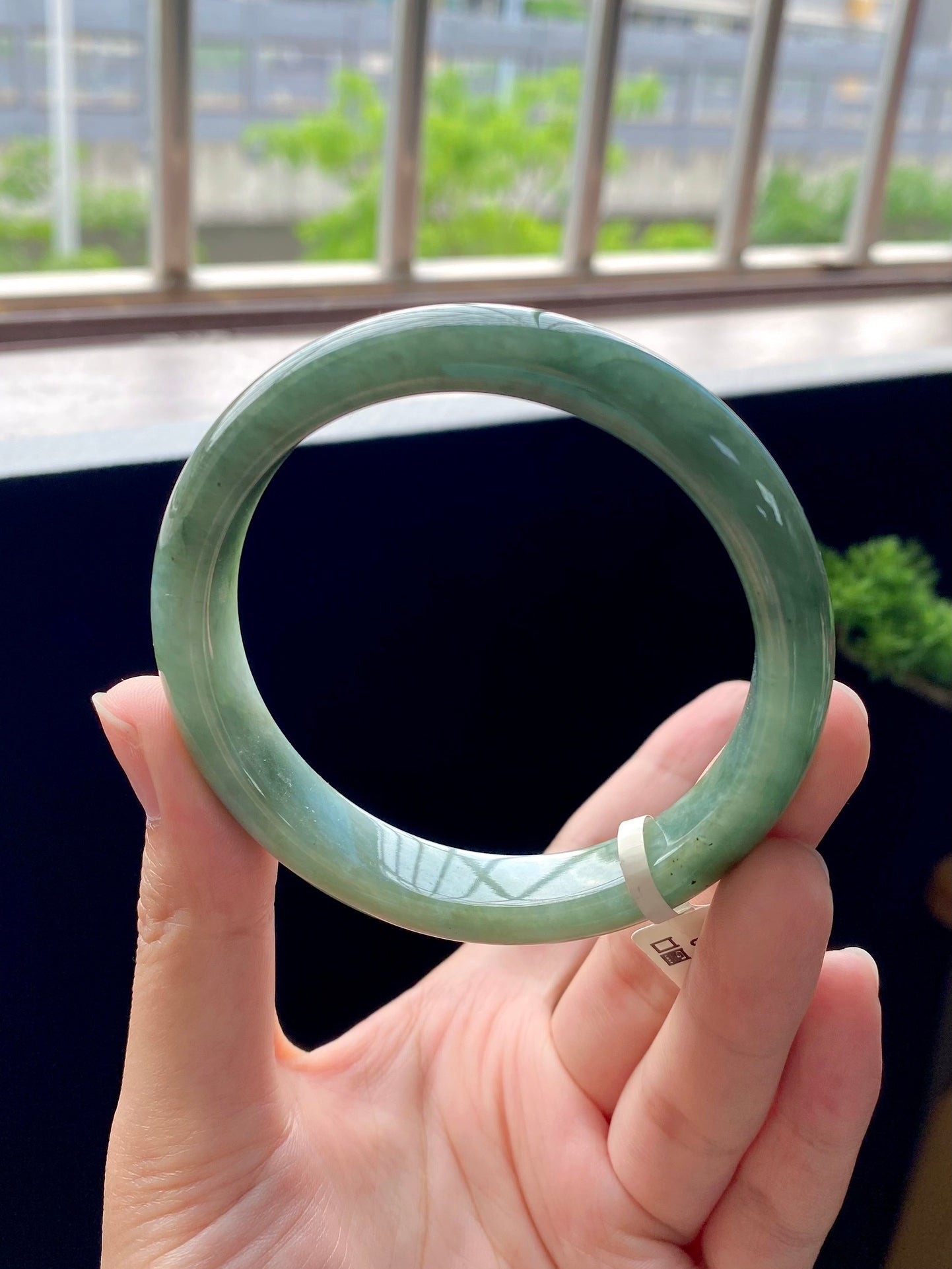 Lake Green Round Bangle (Finished, Crack Special Offer) | Item No. HYY-3719 | Size O59-118-8