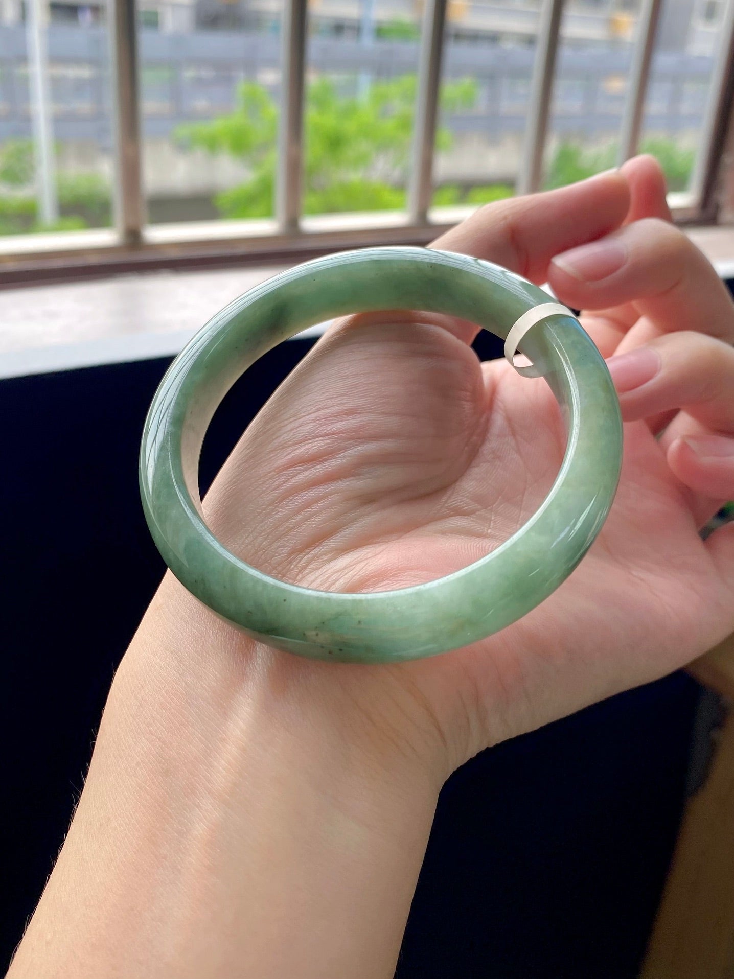 Lake Green Round Bangle (Finished, Crack Special Offer) | Item No. HYY-3719 | Size O59-118-8