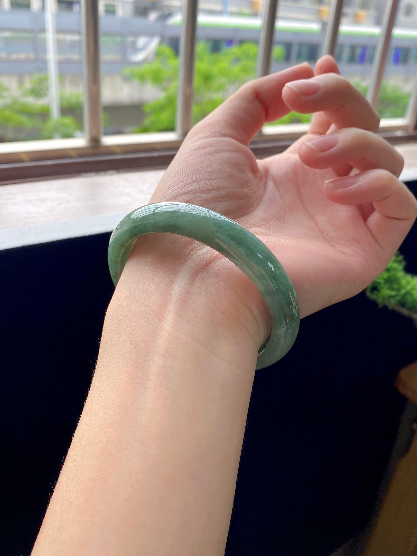 Lake Green Round Bangle (Finished, Crack Special Offer) | Item No. HYY-3719 | Size O59-118-8