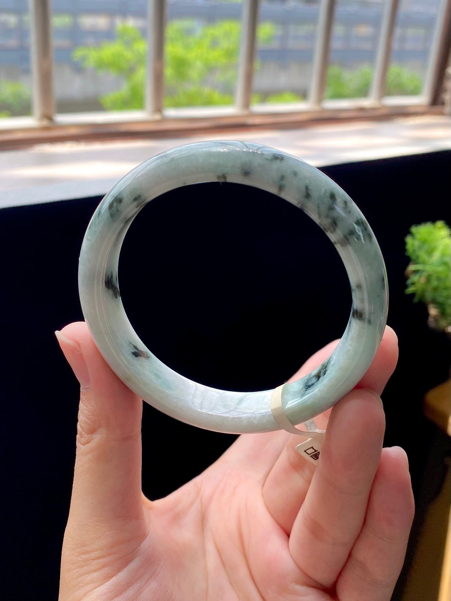 Floral Drifting Round Bangle (Finished, Crack Special Offer) | Item No. HYY-7810 | Size O56-12.8-8.3