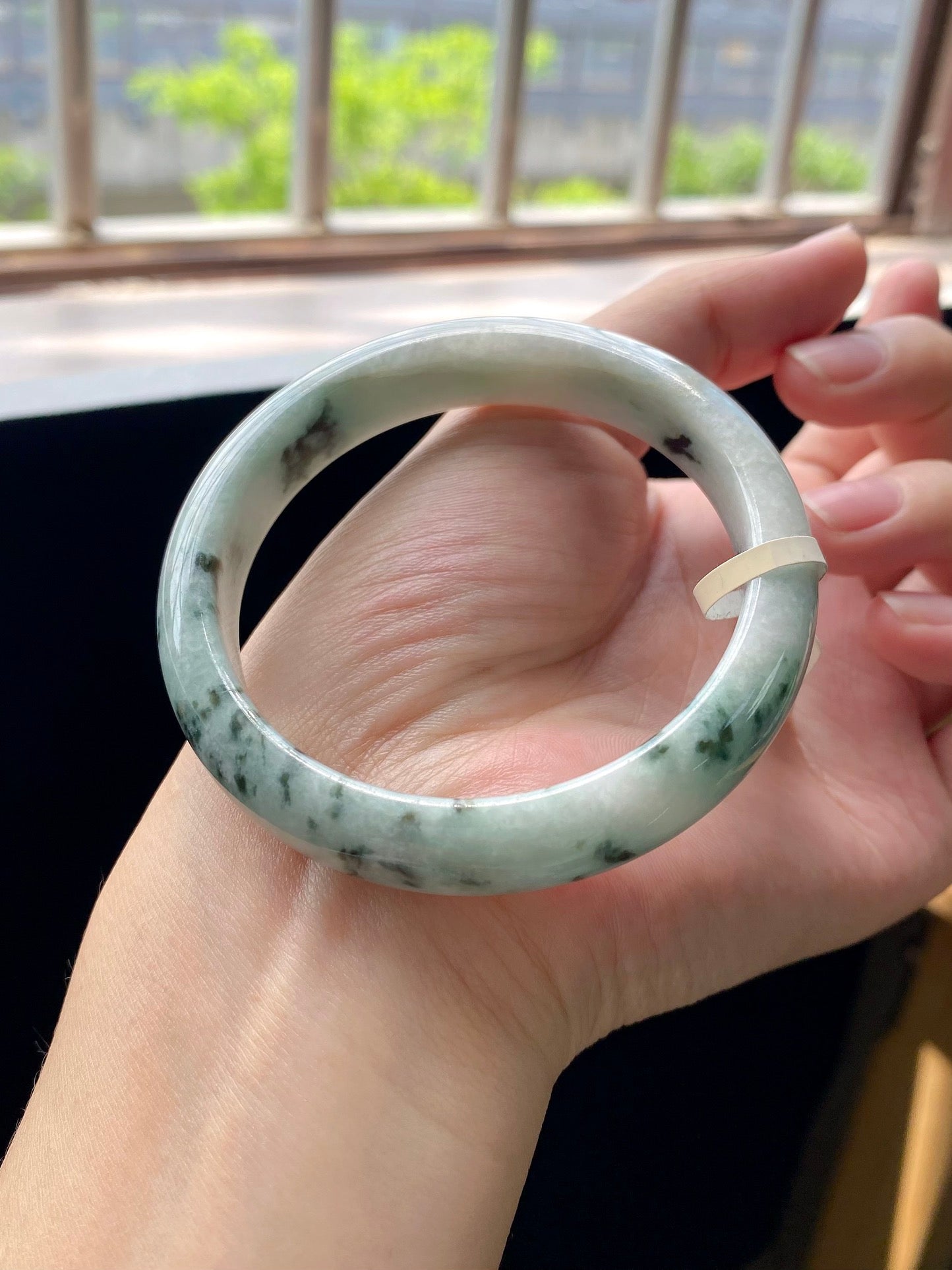 Floral Drifting Round Bangle (Finished, Crack Special Offer) | Item No. HYY-7810 | Size O56-12.8-8.3