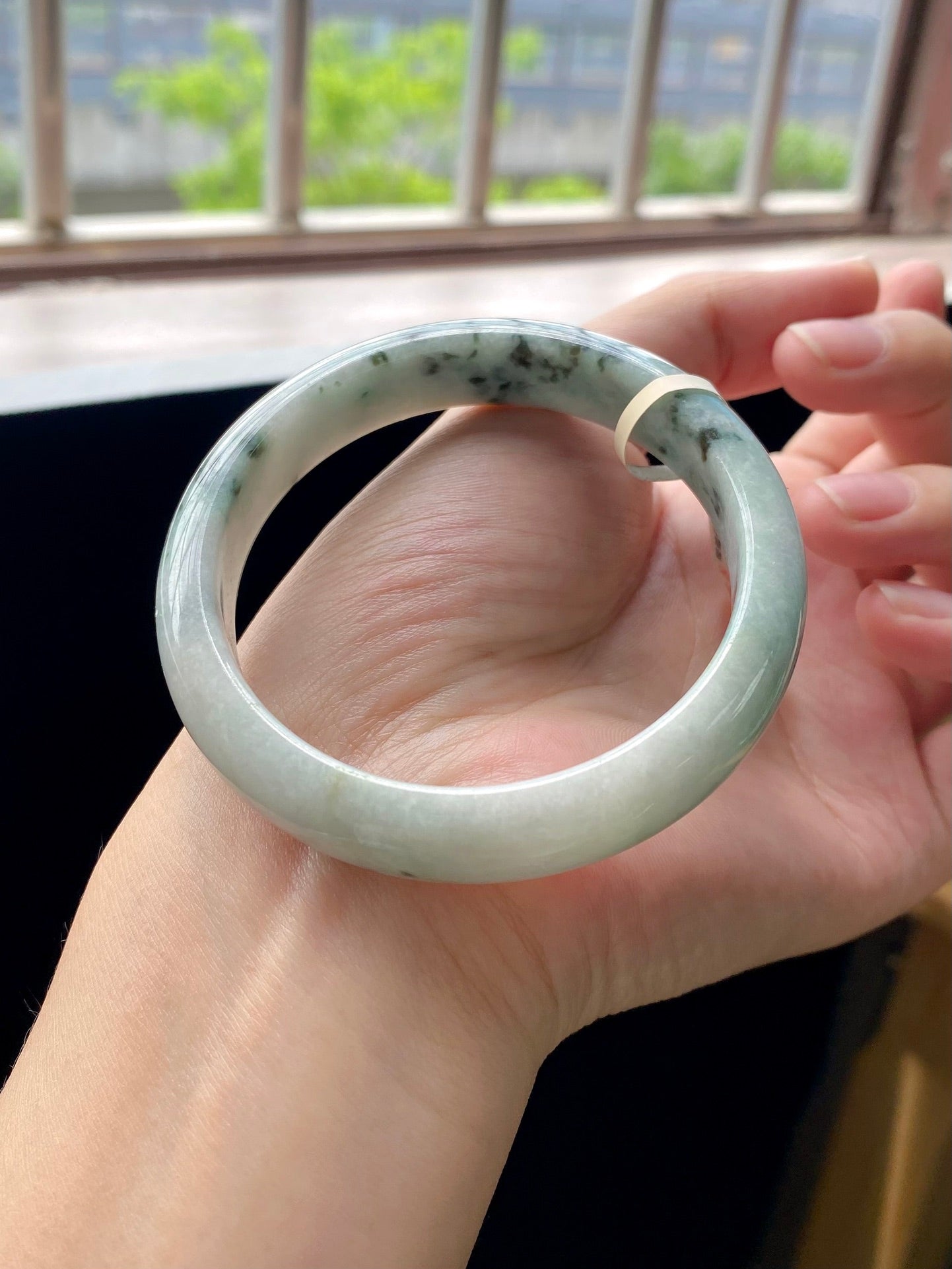 Floral Drifting Round Bangle (Finished, Crack Special Offer) | Item No. HYY-7810 | Size O56-12.8-8.3