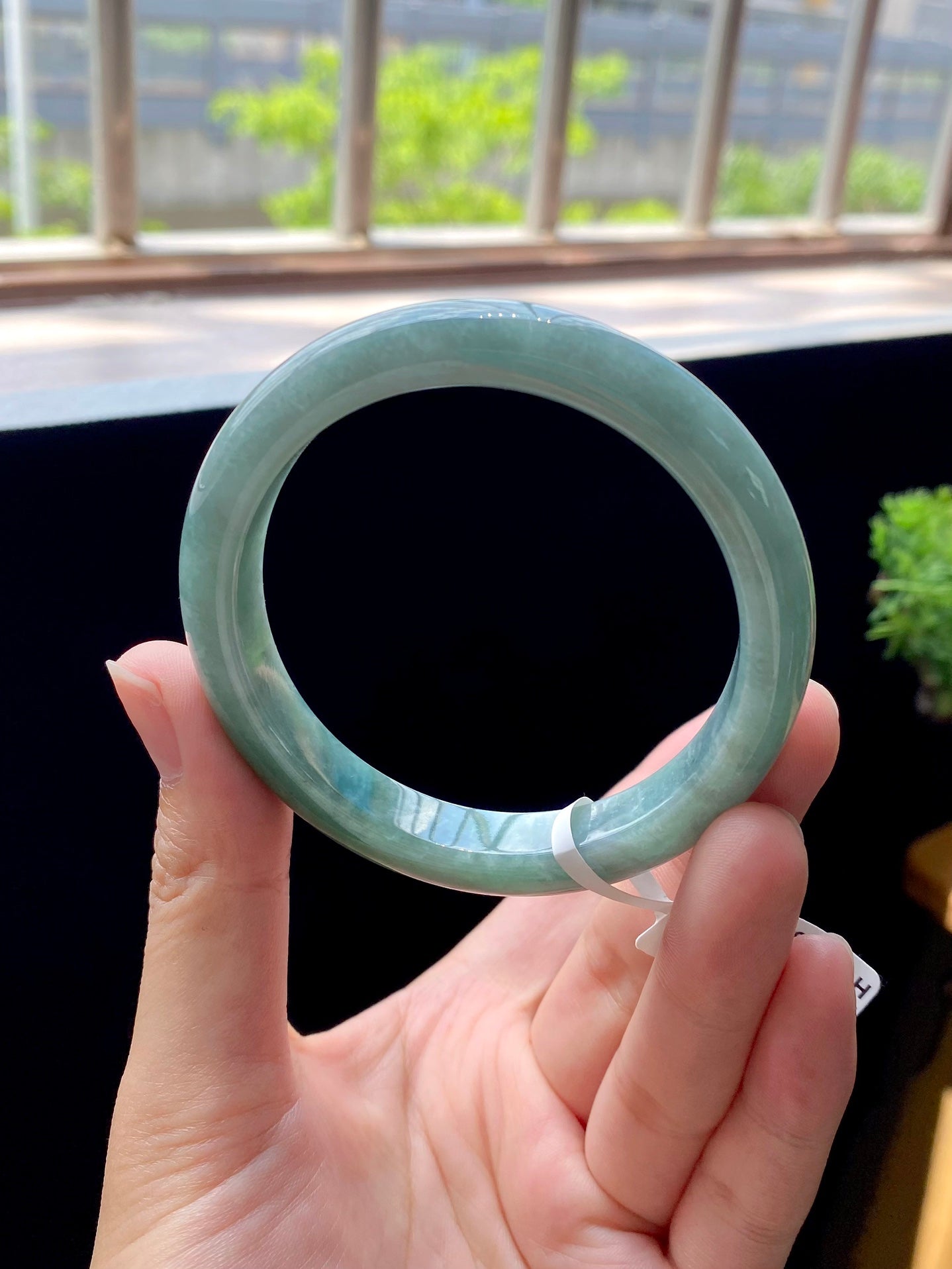Lake Blue Round Bangle