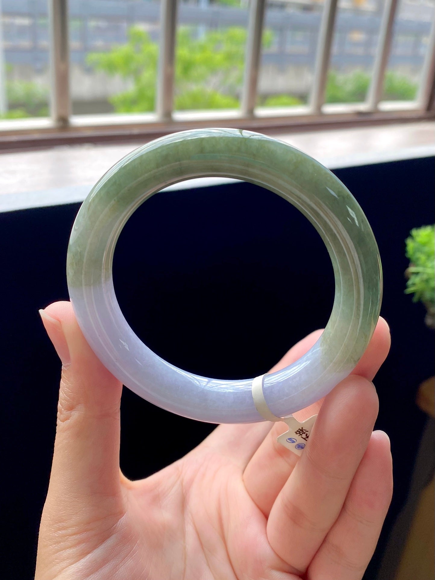 Half Mountain Half Water Round Bangle