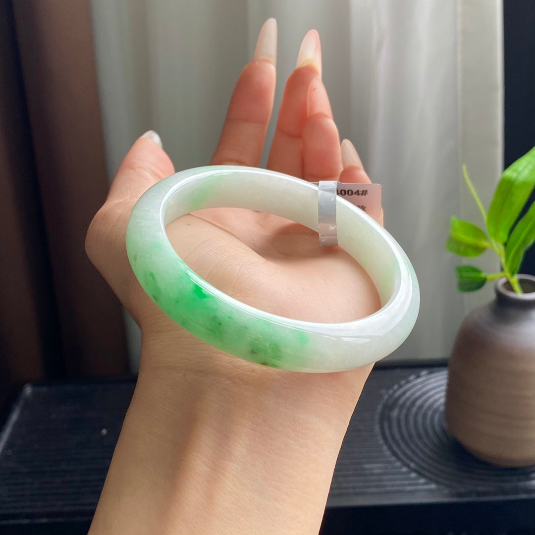A Touch of Floral Jadeite Bangle