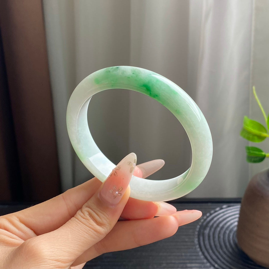 A Touch of Floral Jadeite Bangle