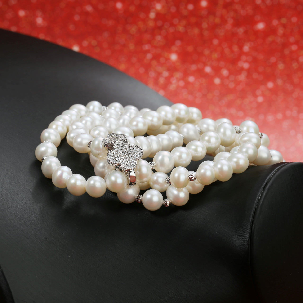 Freshwater Pearl Clover Necklace