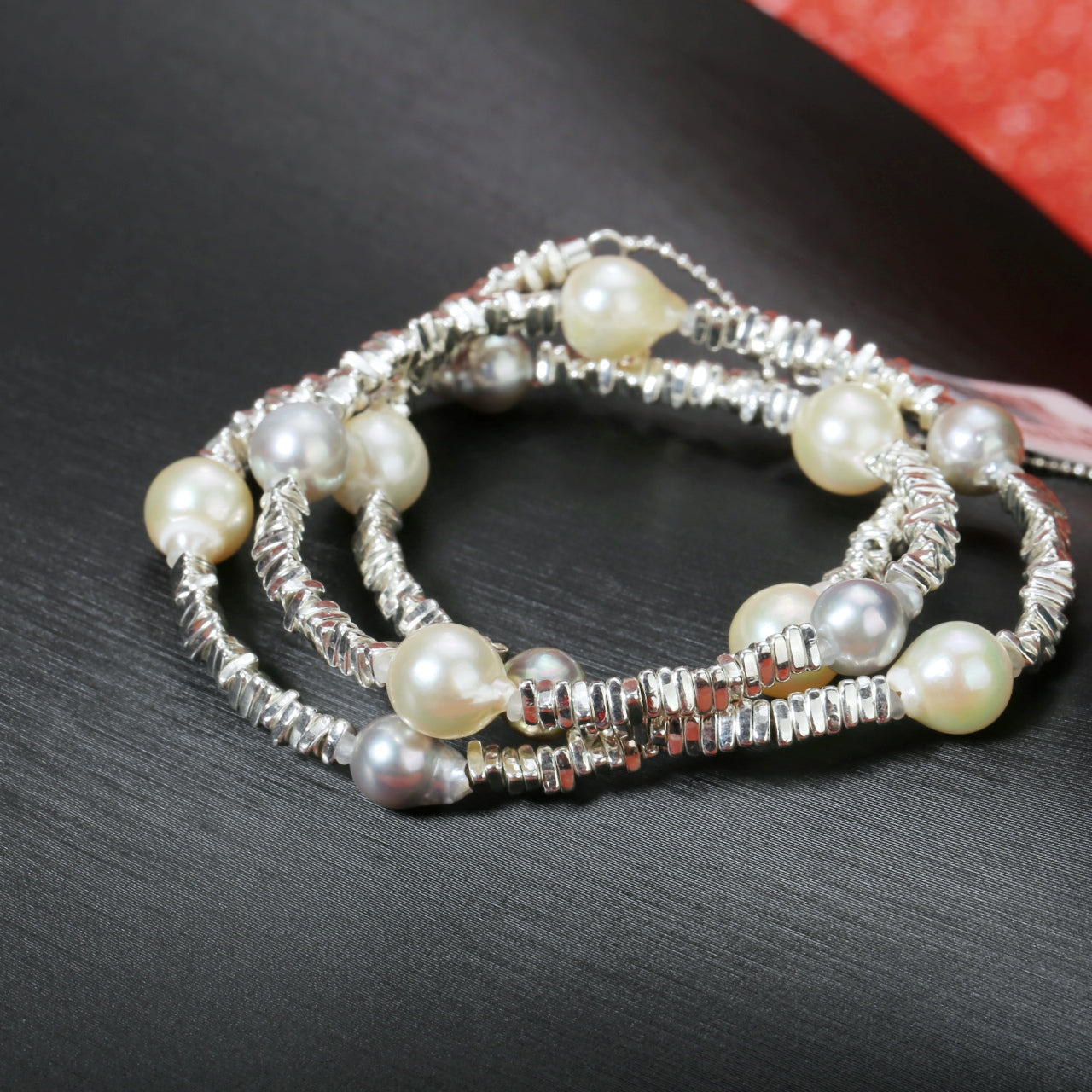 Seawater Madama Pearl Necklace