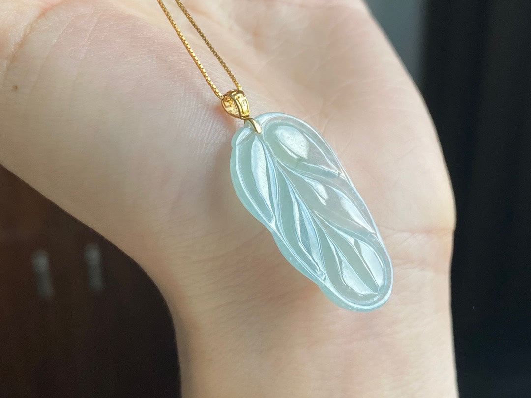 18K Gold Leaf Jadeite Pendant