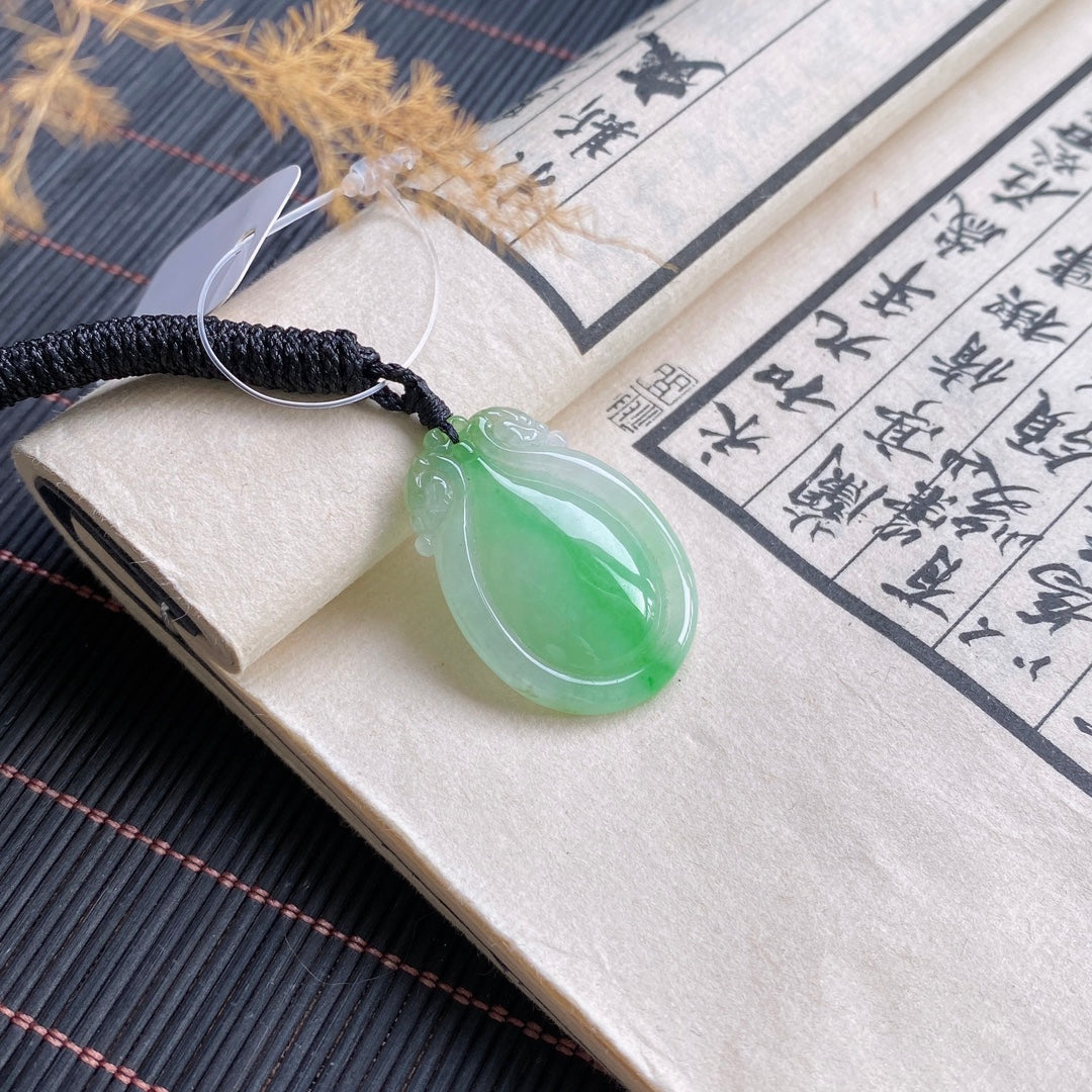 Green Veined Jadeite Pendant