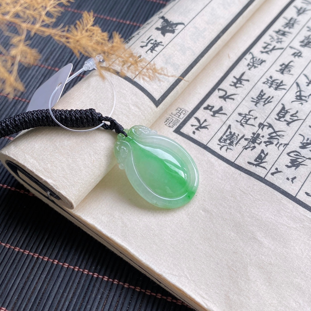 Green Veined Jadeite Pendant