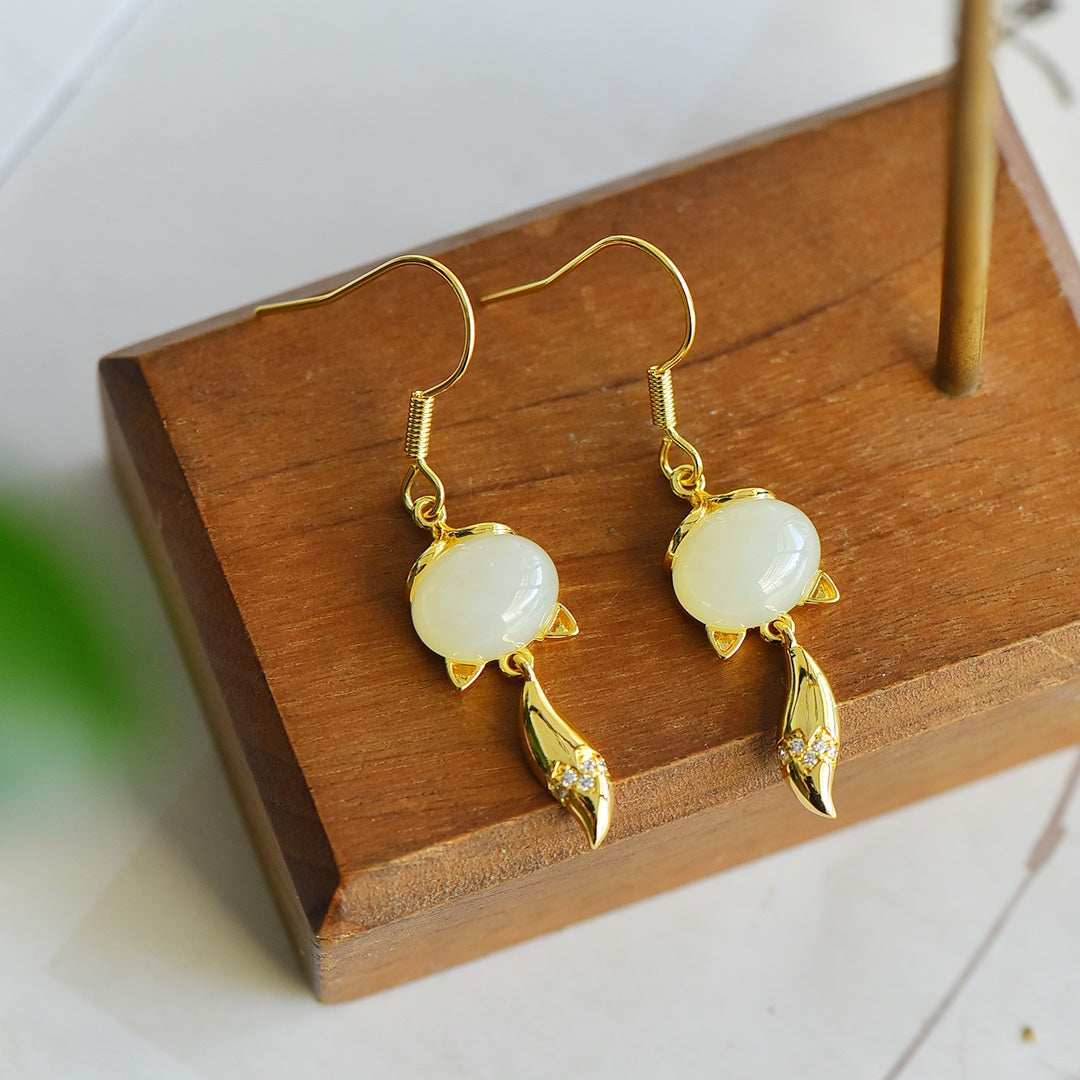 Natural Nephrite Jade Cabochon Fox Dangle Earrings &nbsp;