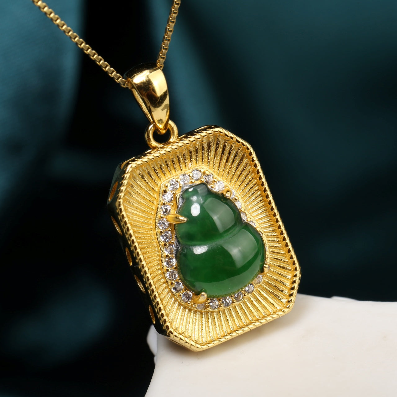 S925 Sterling Silver Jadeite Pendant