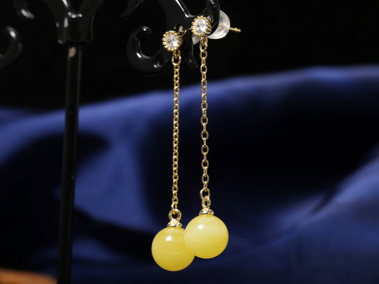 S925 Sterling Silver Beeswax Amber Earrings