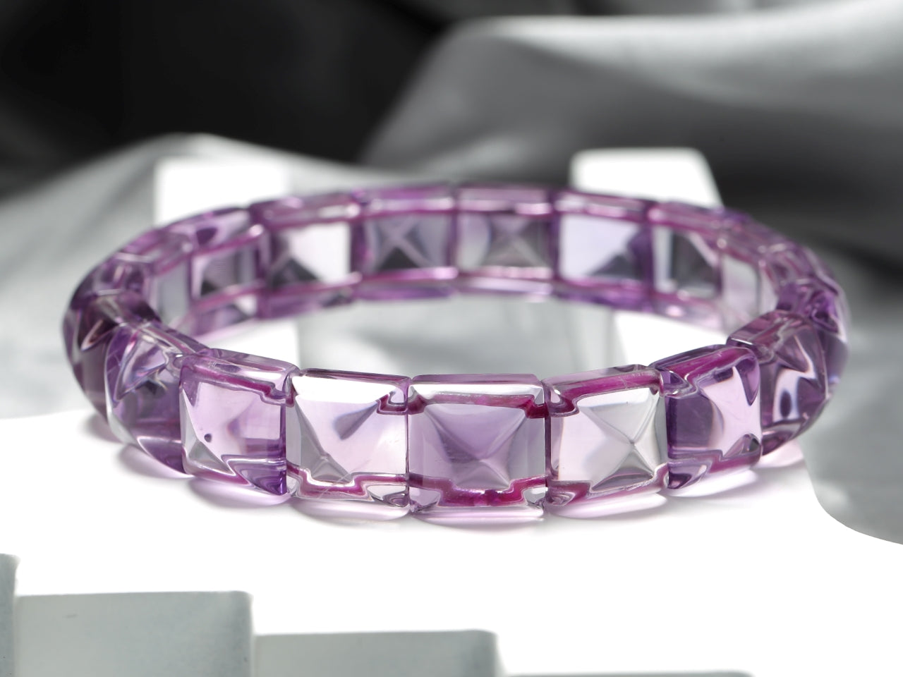 Amethyst Sugarloaf Bracelet