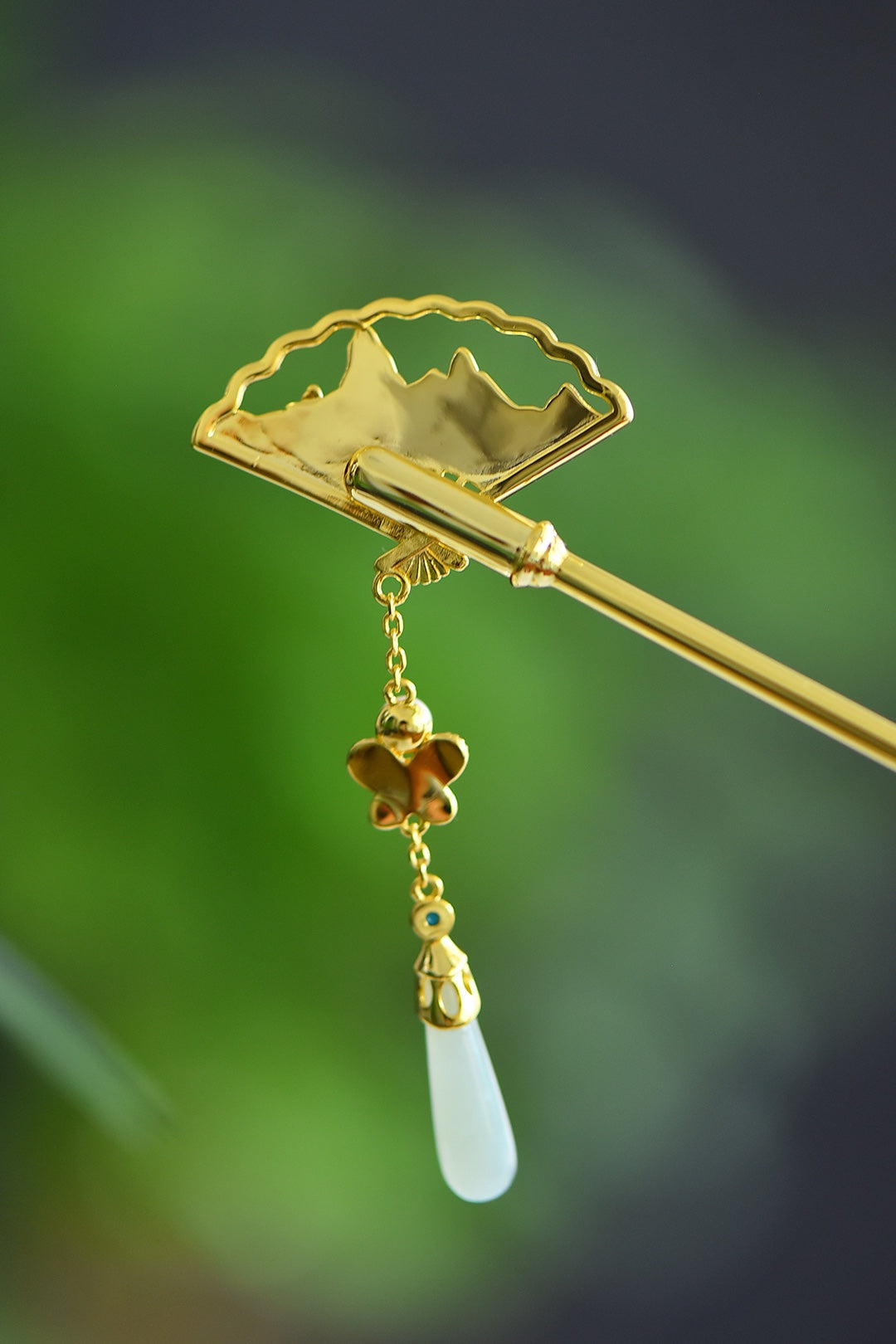 Inlaid Hetian White Jade & Enamel Fan-Shaped Hairpin