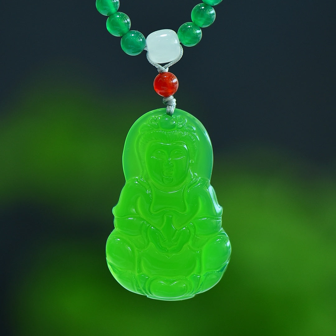 : Exquisite Green Agate Guanyin Pendant