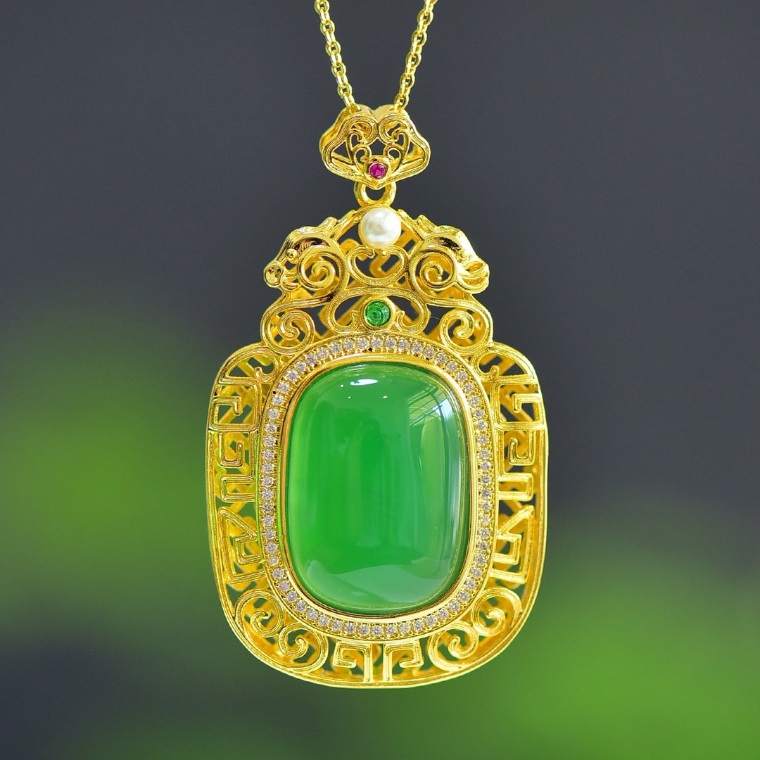 Green Chalcedony Inlaid Sachet Plain Pendant