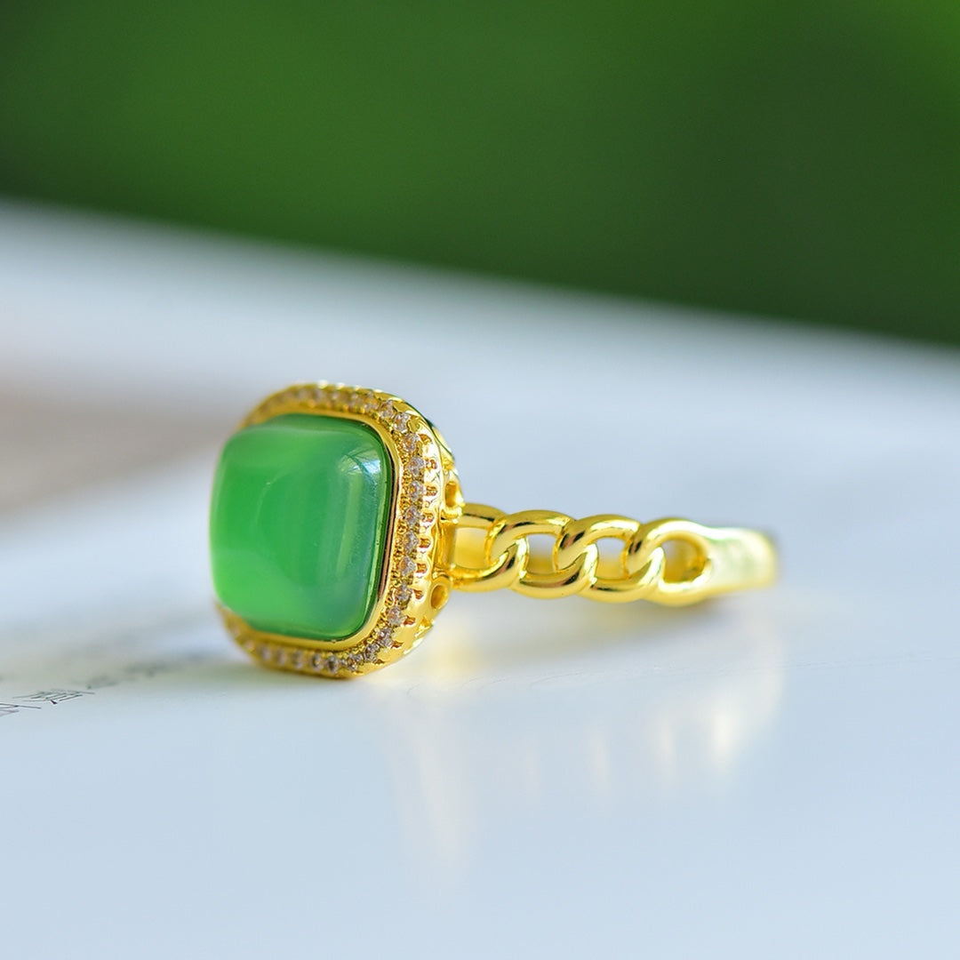 Green Chalcedony Sugar Loaf Cut Ring