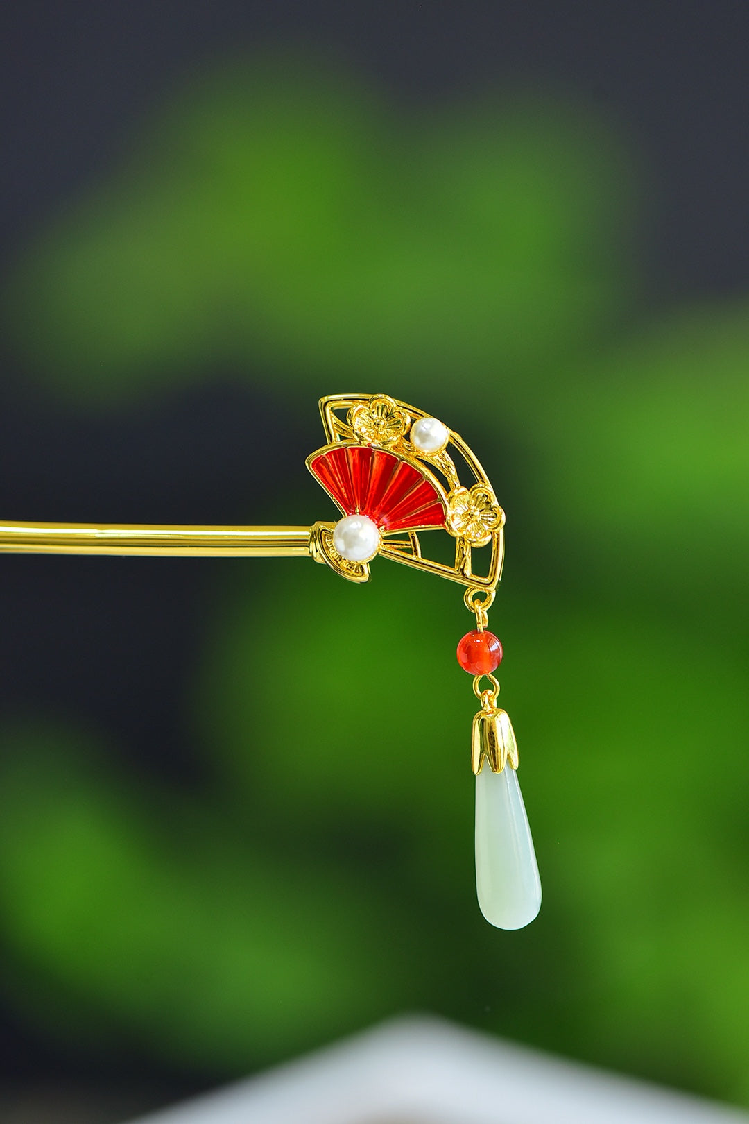 Nephrite Jade Inlaid Enamel Fan Hair Pin
