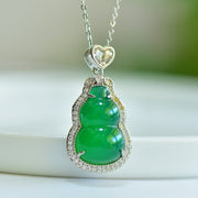Green Chalcedony (Chalcedony) Inlaid Hu Lu (Gourd) Pendant