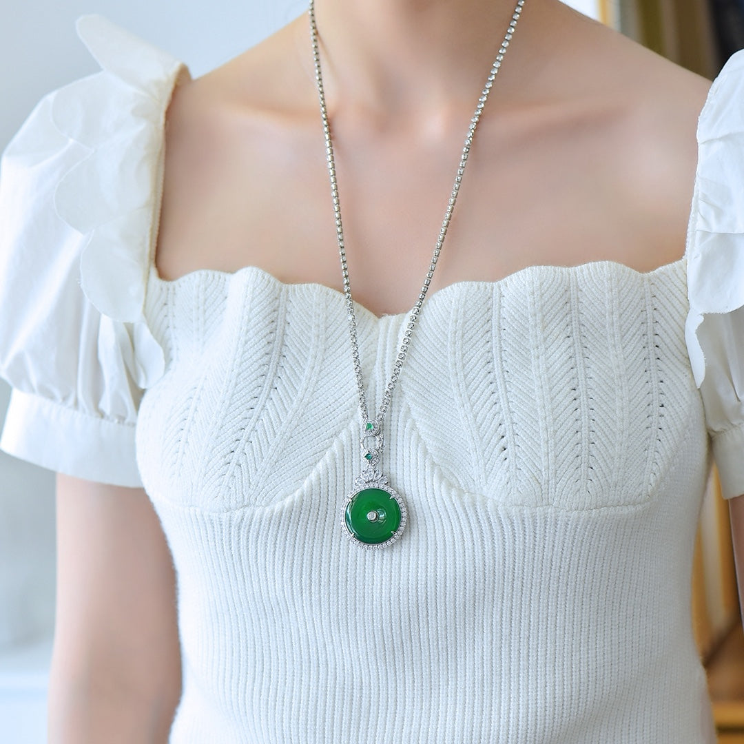 Green Chalcedony (Chalcedony) Inlaid Peace Circle Pendant