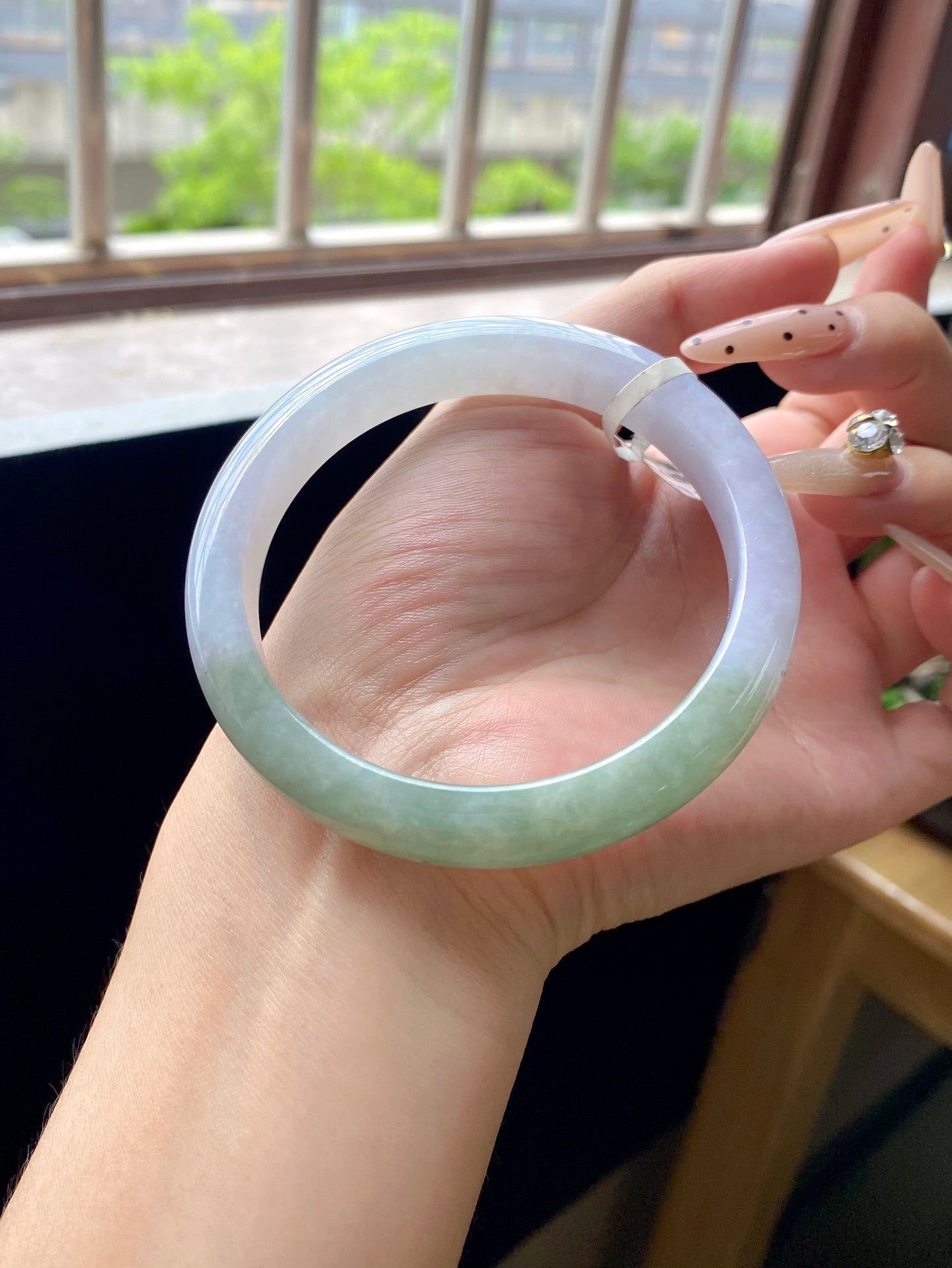 Clear Sky Base Princess Bangle (Oval Shape)
