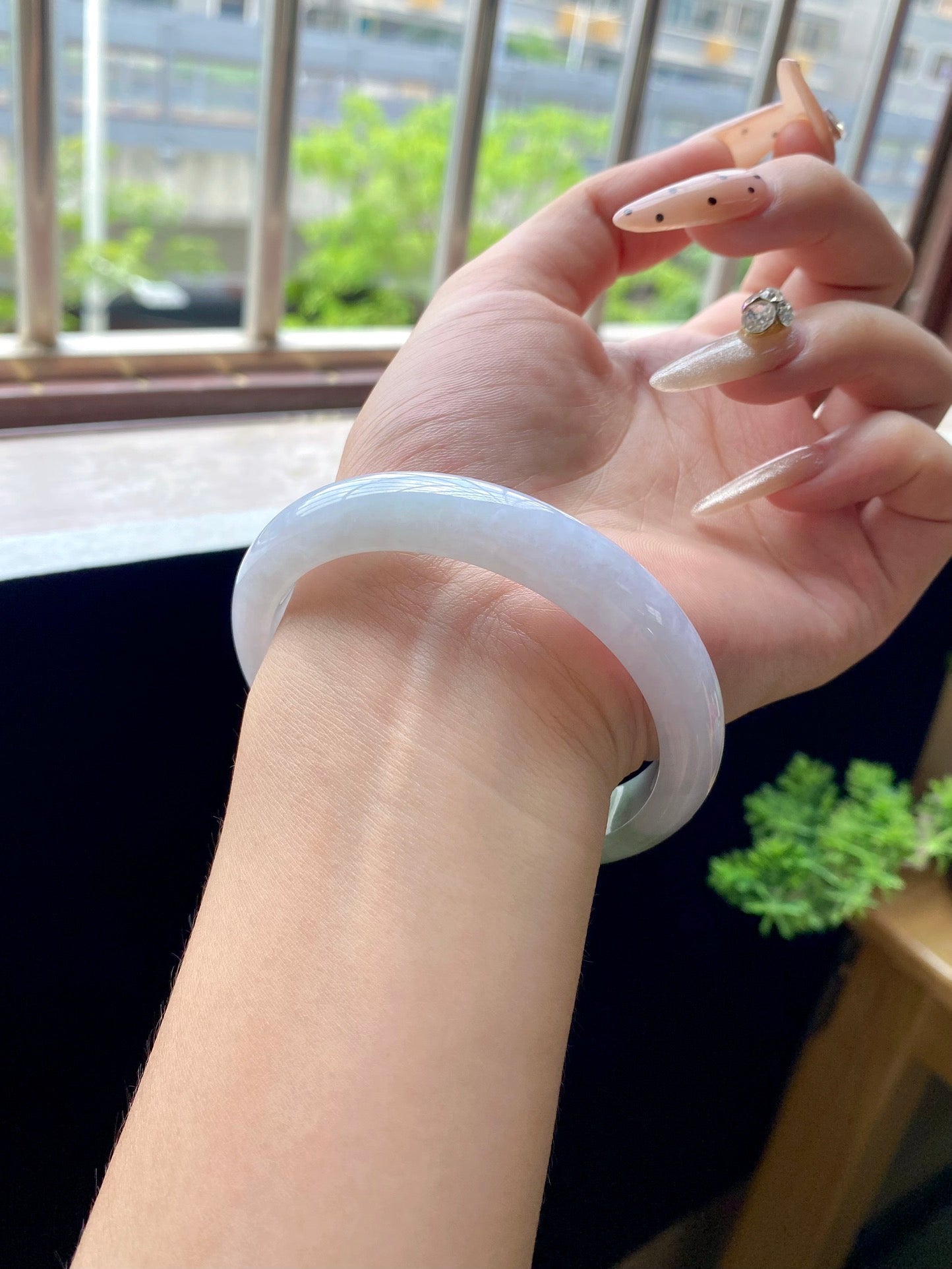 Clear Sky Base Princess Bangle (Oval Shape)
