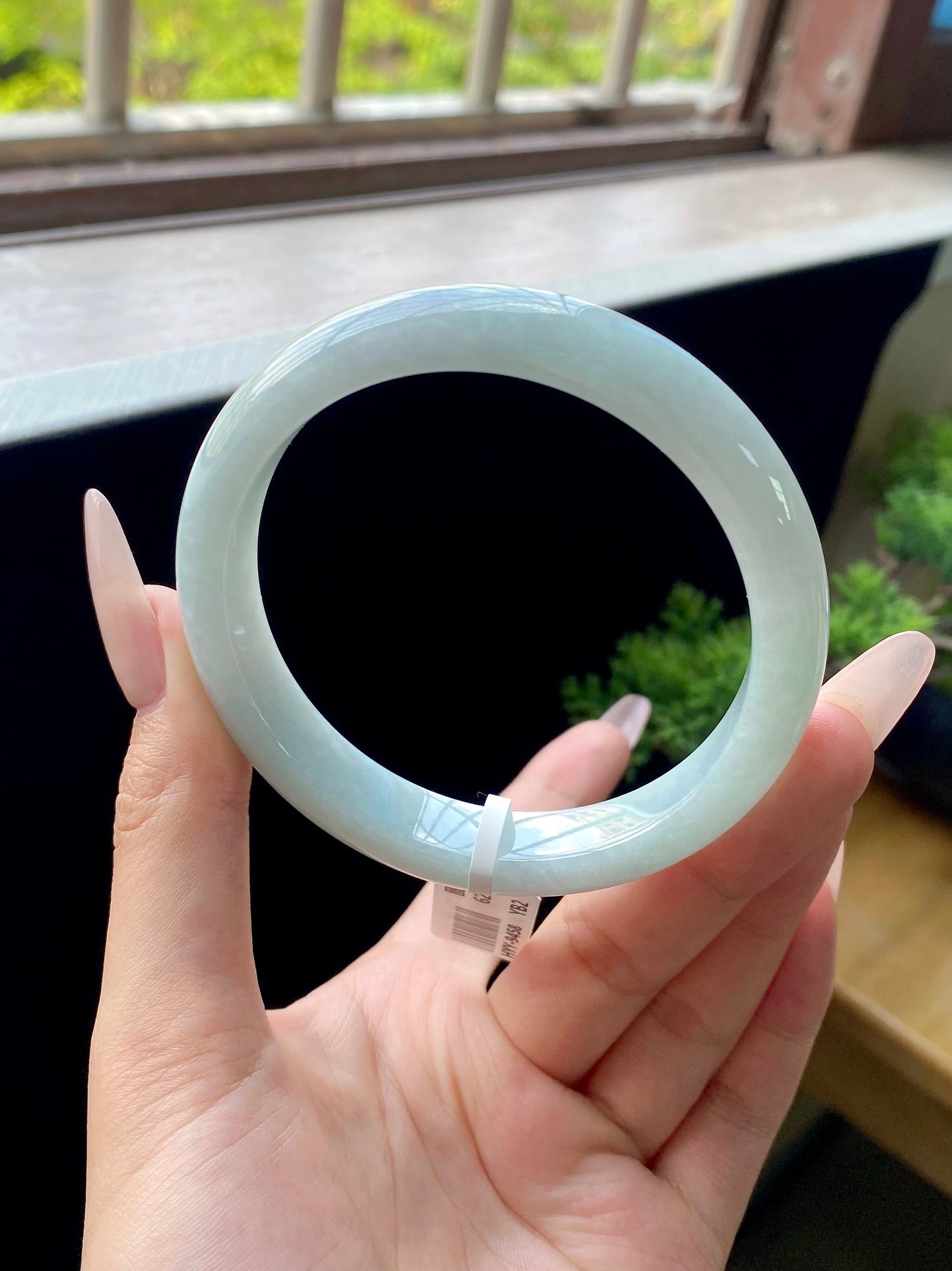 Large-Circumference Light Fruit Green & Moonlight White Finished Round Bangle