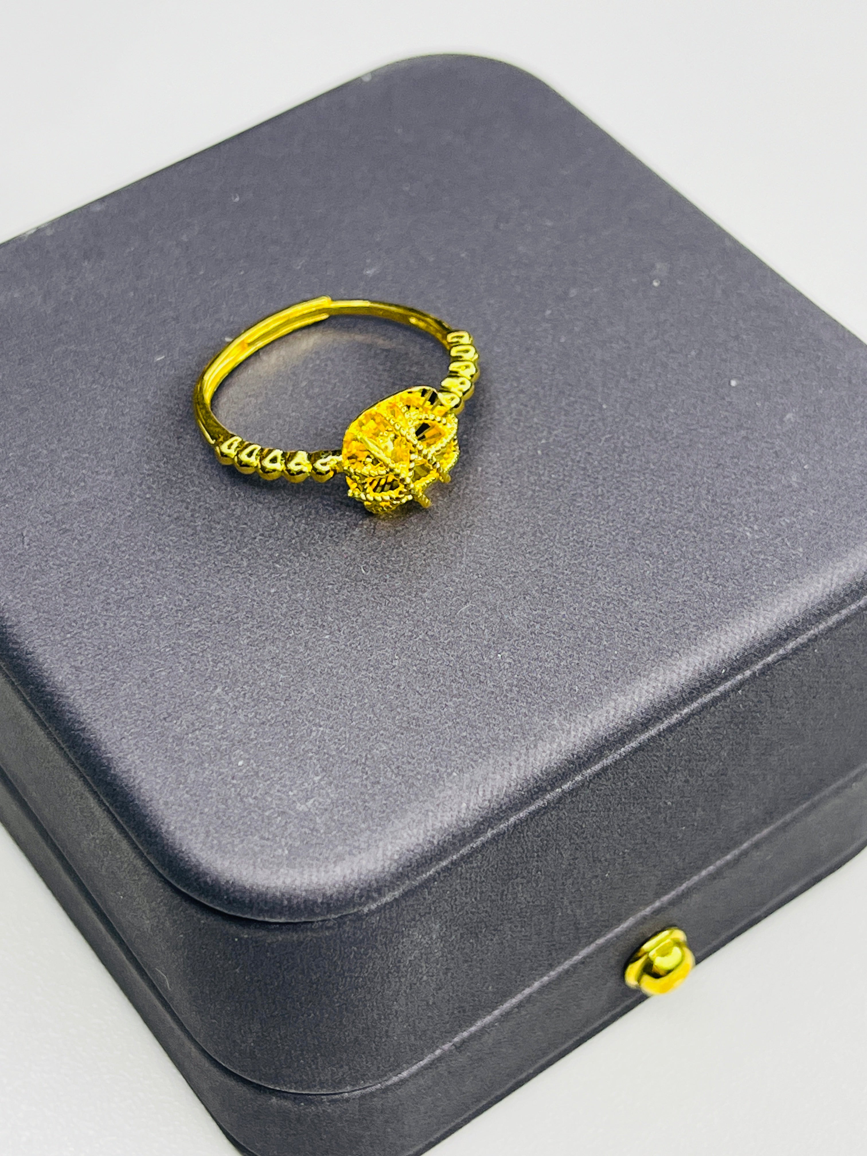 Gold-Plated Silver Hollow Filigree Square Sugar Ring