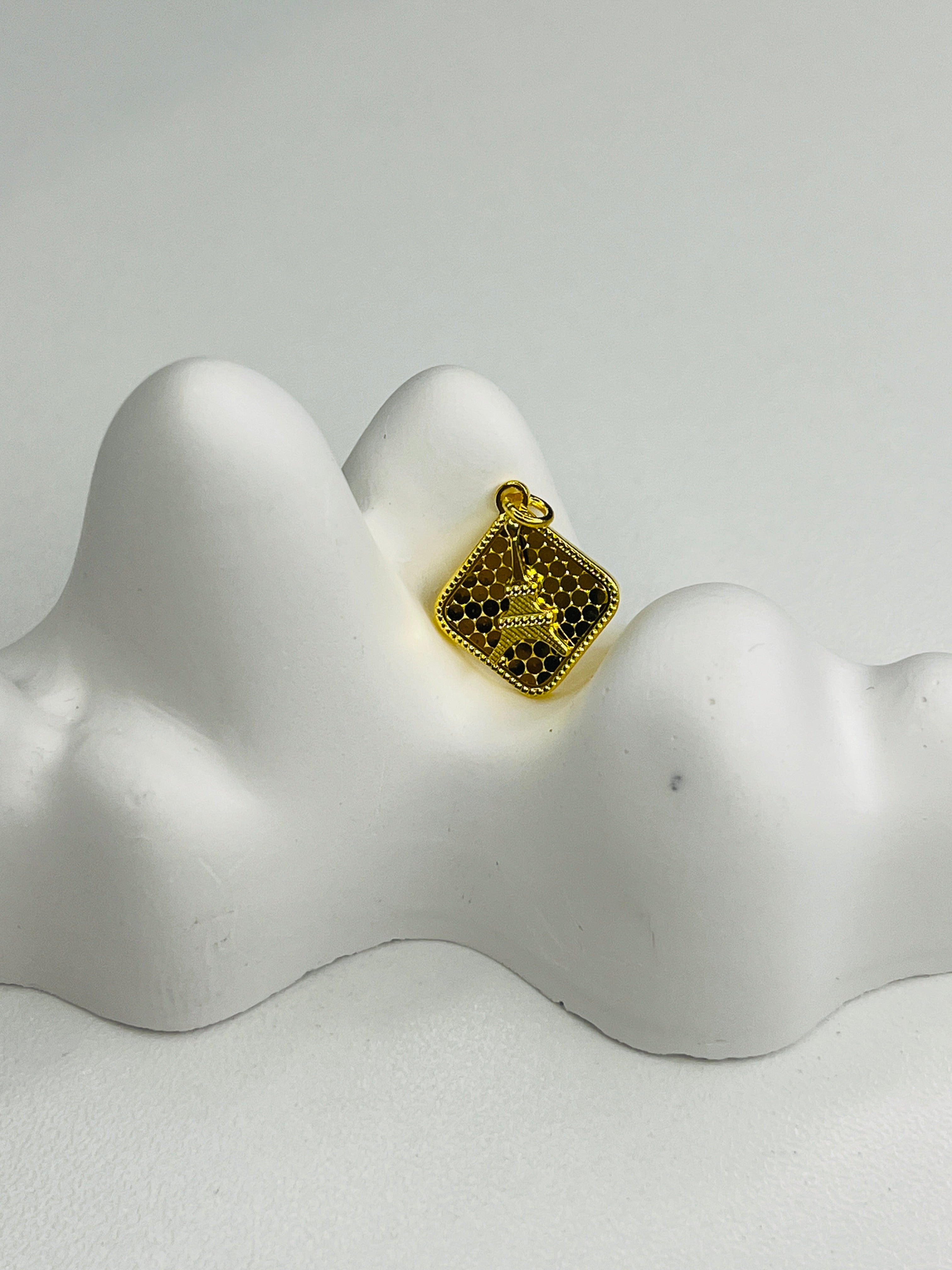 Gold-Plated Silver Square Pendant with Pagoda Design Necklace