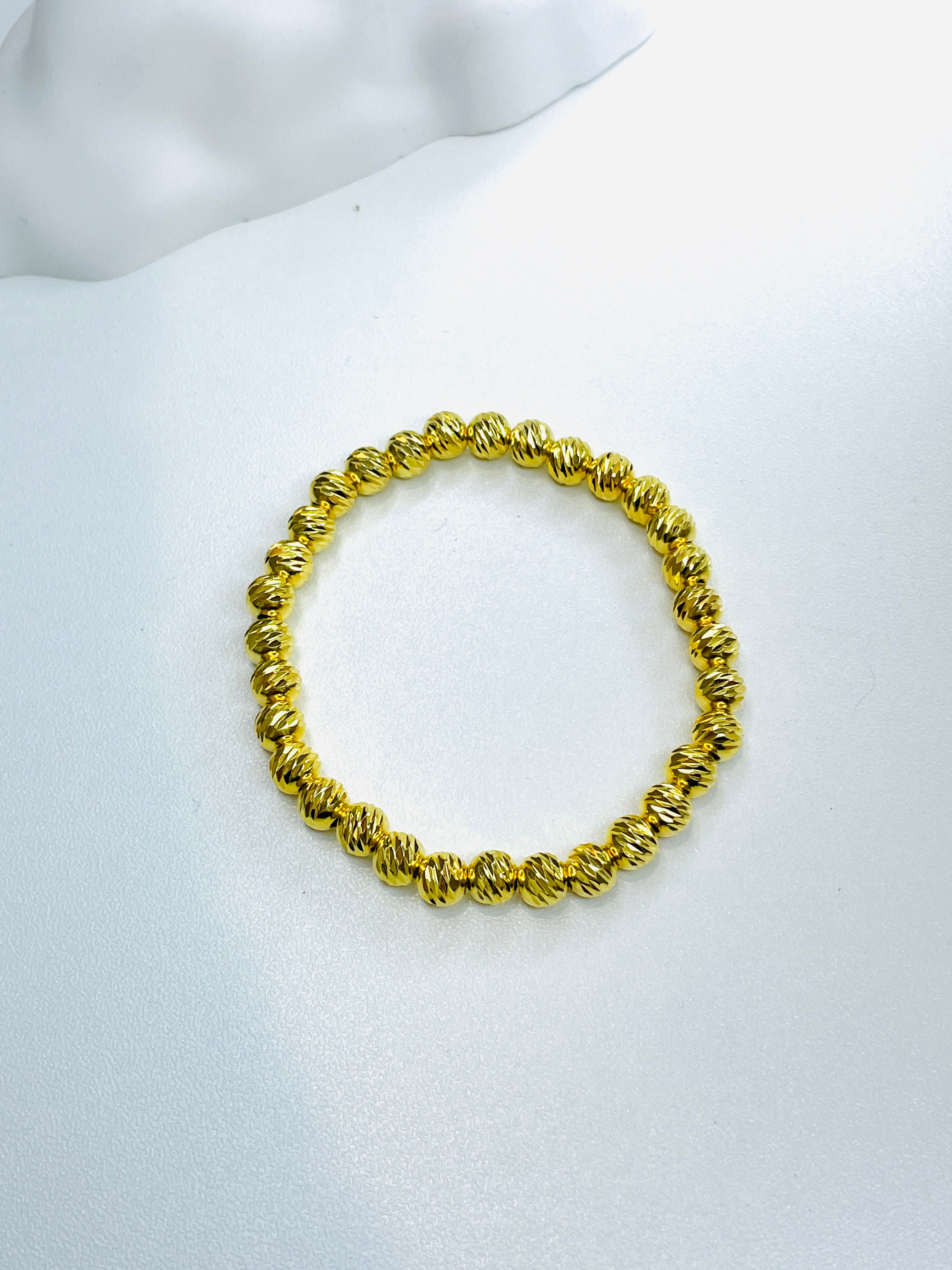 Gold Oblique-Cut Bead Bracelet