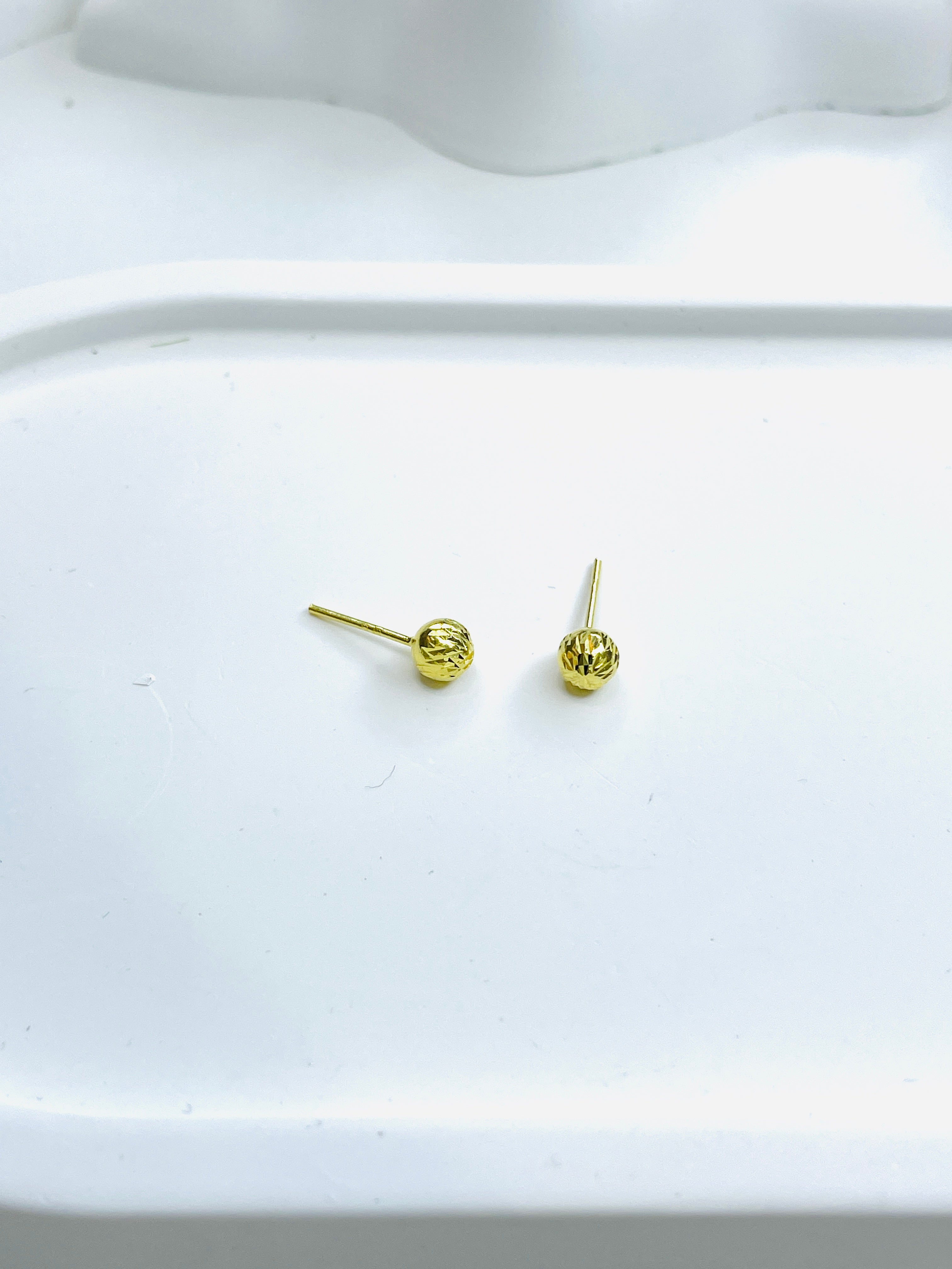 Gold Textured Ear Studs