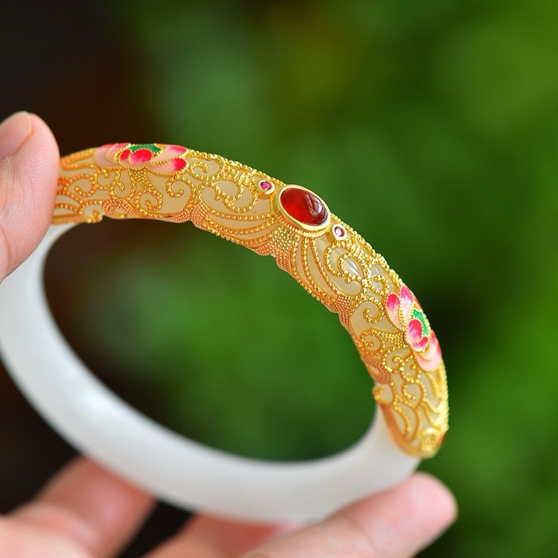 Gold and White Hetian Jade Bangle