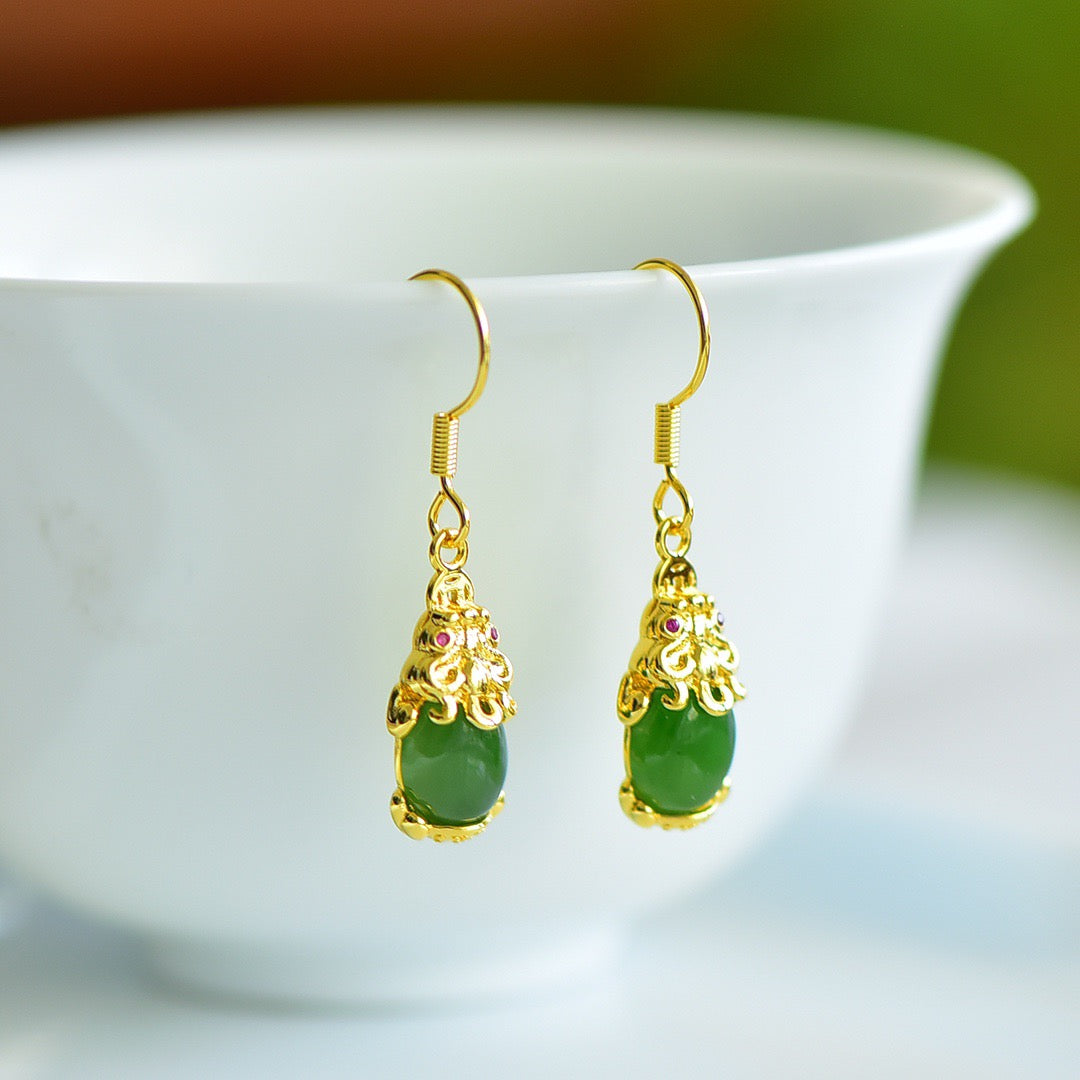 Insert Hotan Jade jasper to launch high-quality earrings; Egg noodles attract wealth, Pixiu earrings