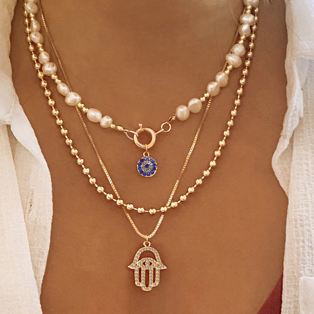 Alloy Inlaid Diamond Pendant Pearl Necklace