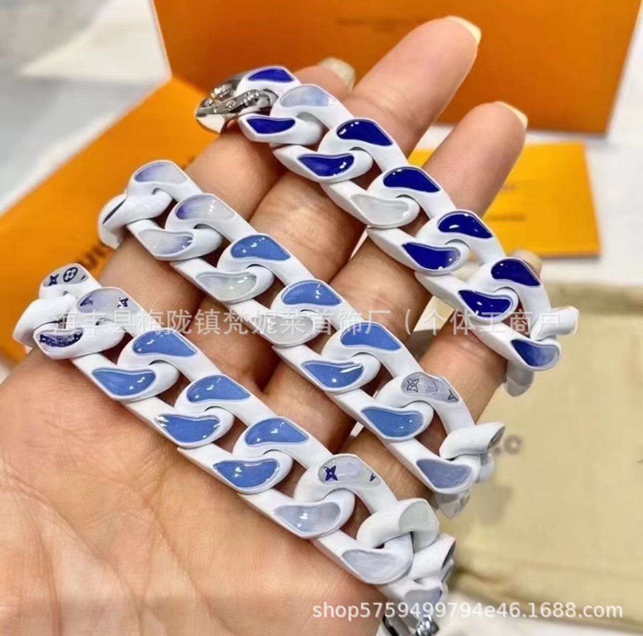 Blue Sky and White Cloud Bracelet